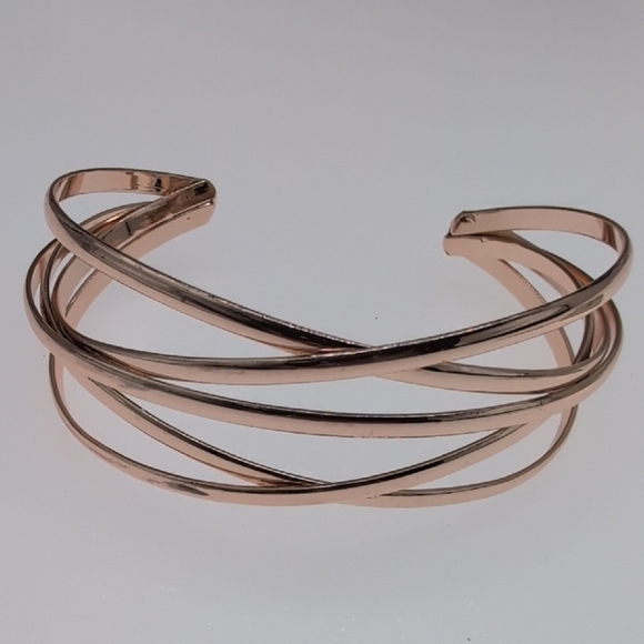 Anna Nova Rose Gold NWT Earrings Abd Boutique Minimalist Cuff Bracelet Bundle - Picture 4 of 5